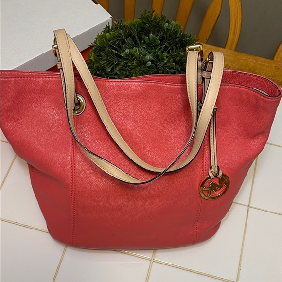Michael Kors Coral Leather Tote - Picture 3 of 7